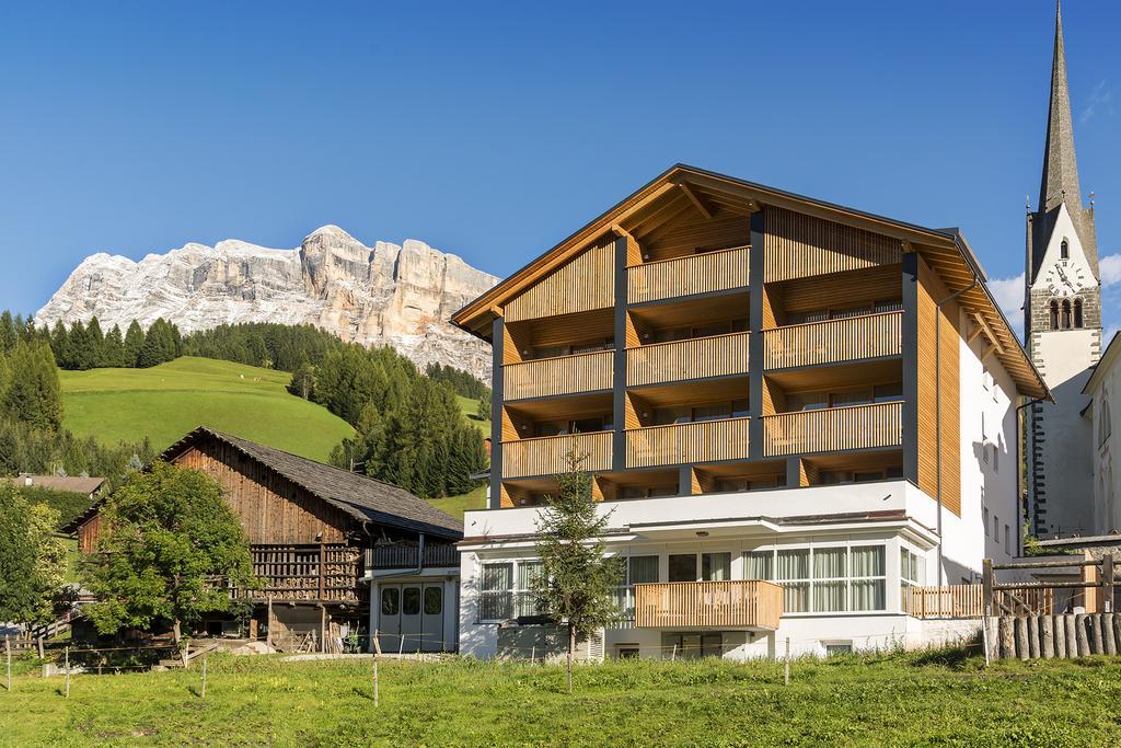 Hotel Cavallino Badia  Exterior photo